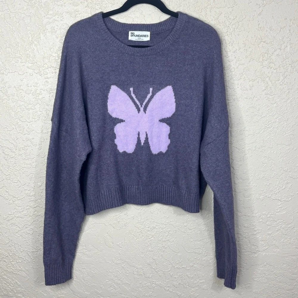PURPLE BUTTERFLY SWEATER Womens Size Med Slouchy Dolman Sleeves Soft Girl Spring